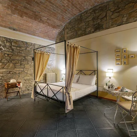 Porta Castellana - Bed & Breakfast Montalcino